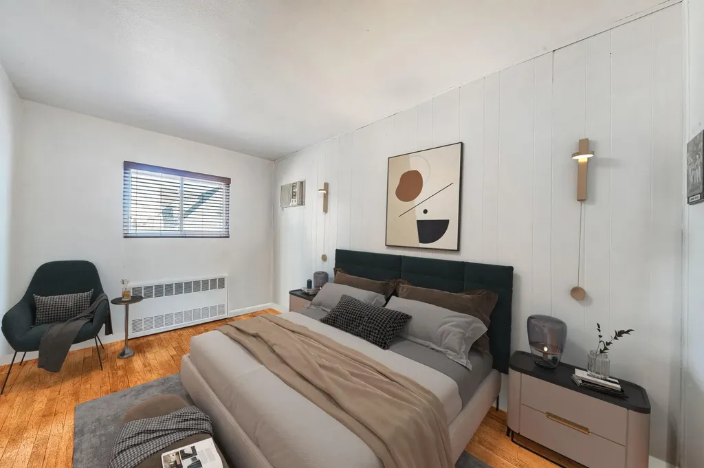 15931 95th Street Howard Beach NY 11414