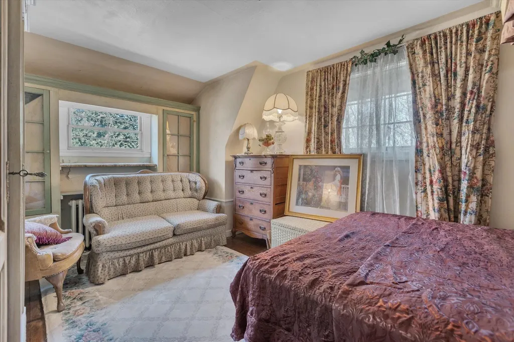 29 Orowoc Drive Islip NY 11751