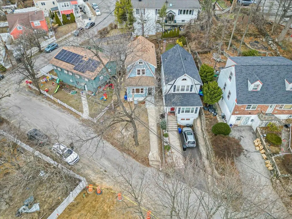 68 Chelsea Place Yonkers NY 10710