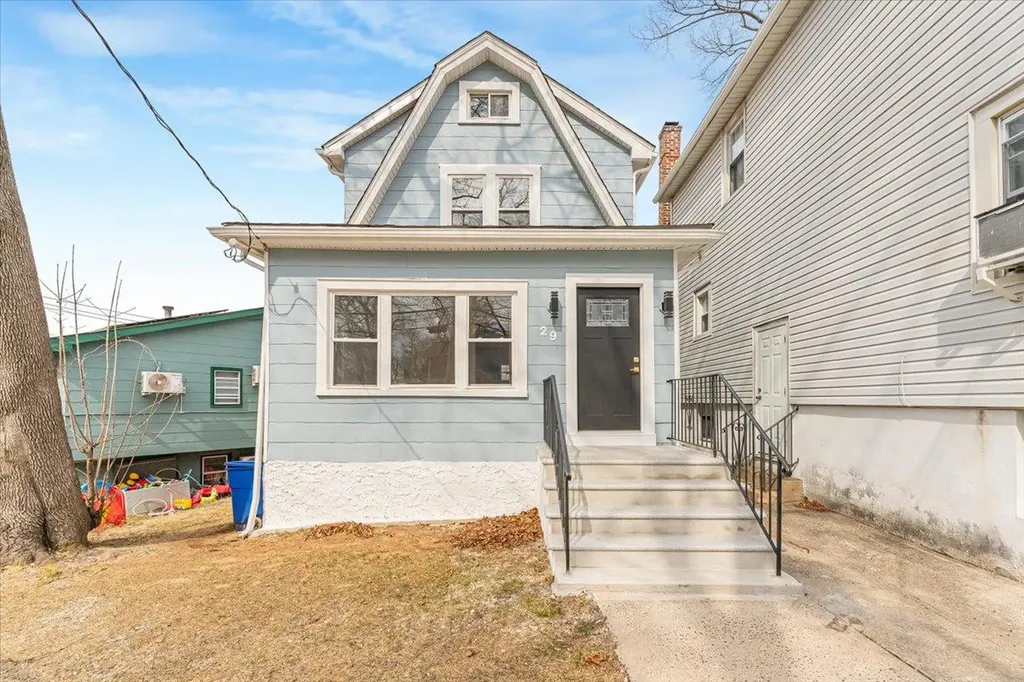 68 Chelsea Place Yonkers NY 10710