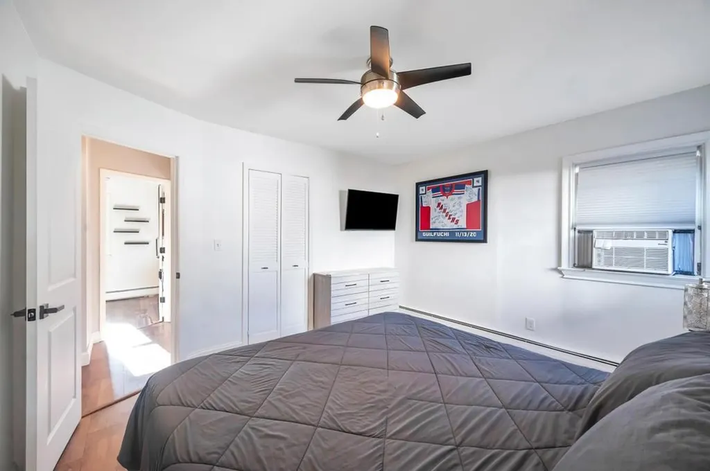 1 Jane Lane Selden NY 11784