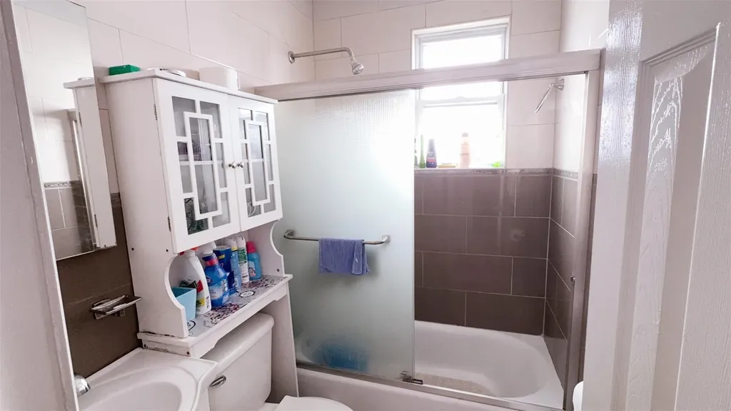 2443 Maclay Avenue Bronx NY 10461