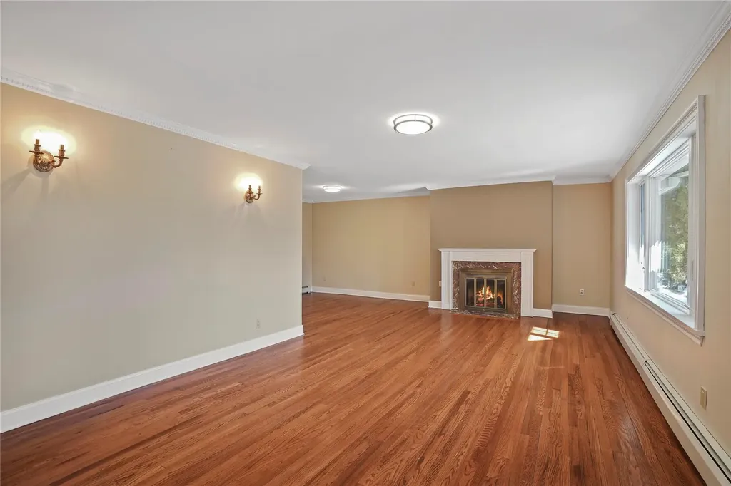 86 Heatherdell Road Ardsley NY 10502