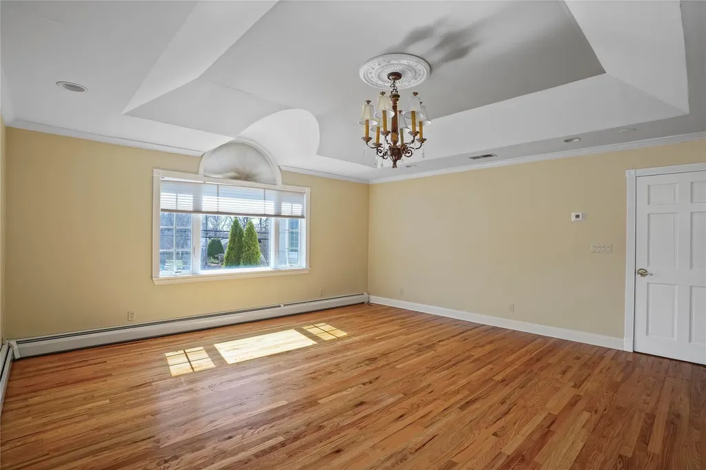 86 Heatherdell Road Ardsley NY 10502