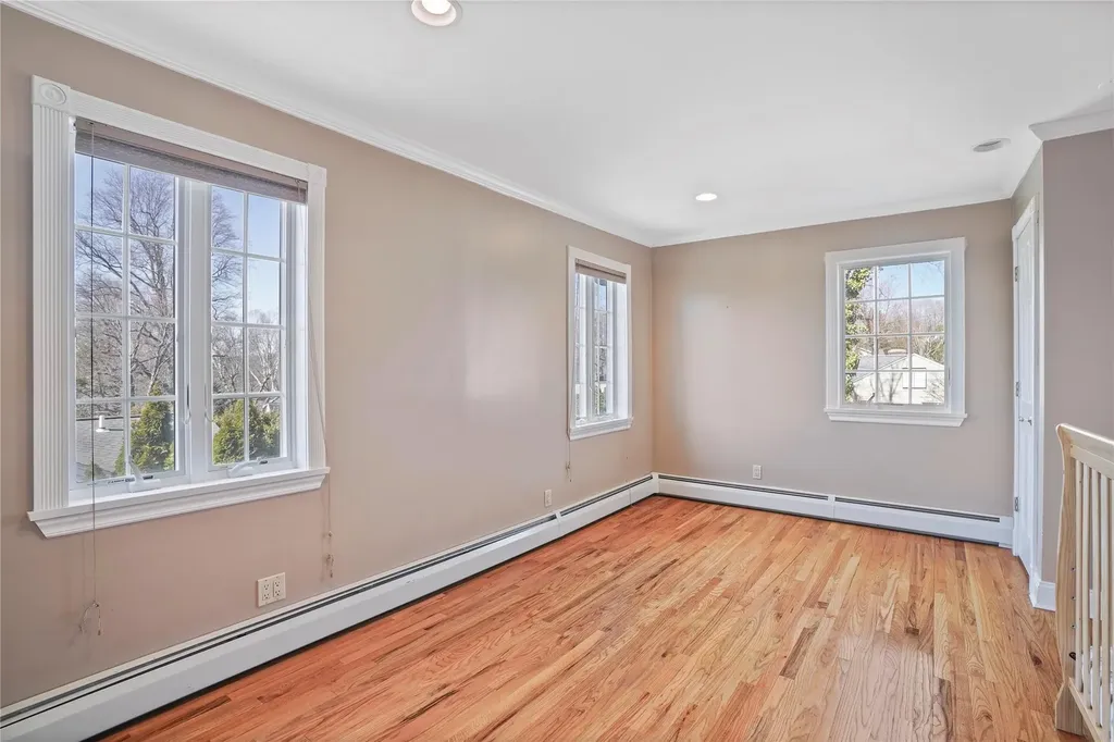 86 Heatherdell Road Ardsley NY 10502