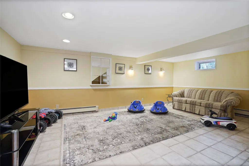 86 Heatherdell Road Ardsley NY 10502