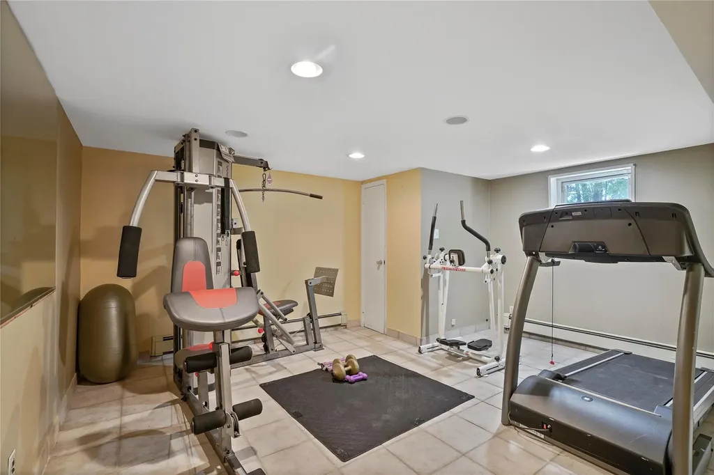 86 Heatherdell Road Ardsley NY 10502