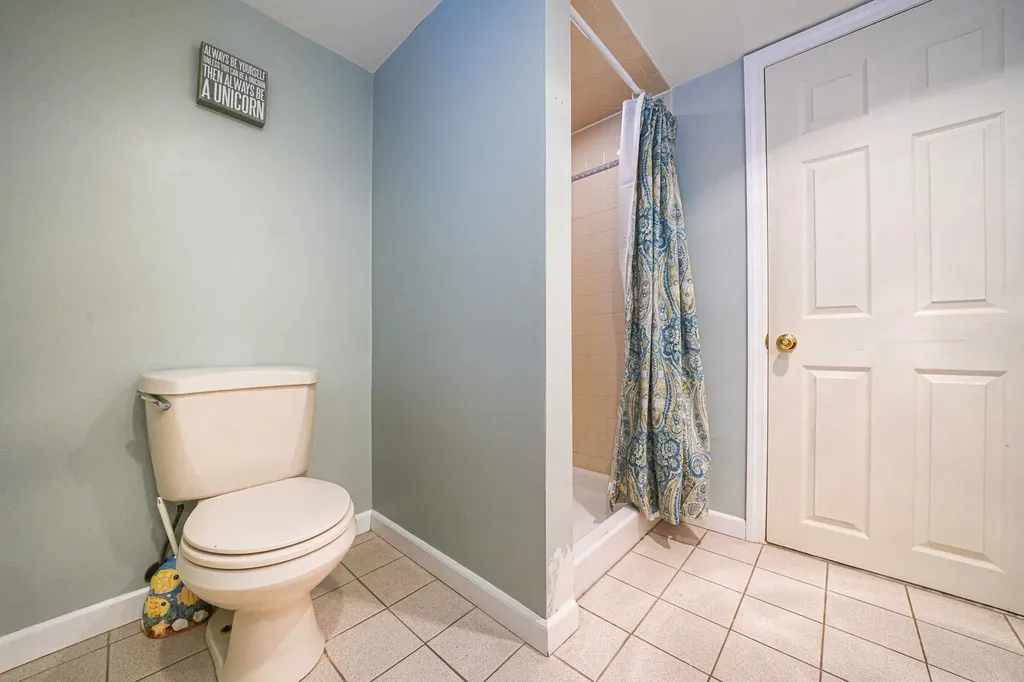 30 Hope Street West Babylon NY 11704