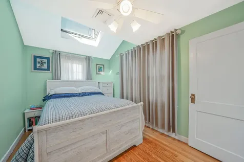 30 Hope Street West Babylon NY 11704