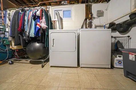 30 Hope Street West Babylon NY 11704