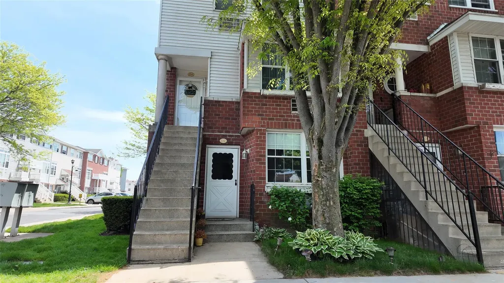 132 Sunset Boulevard Bronx NY 10473