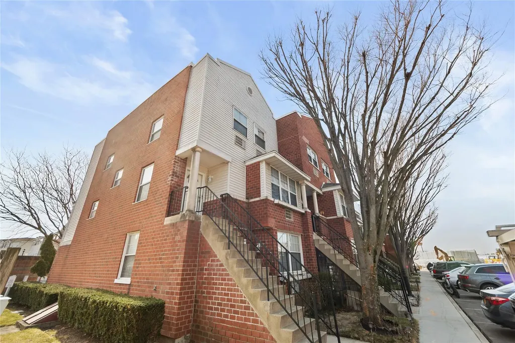 132 Sunset Boulevard Bronx NY 10473