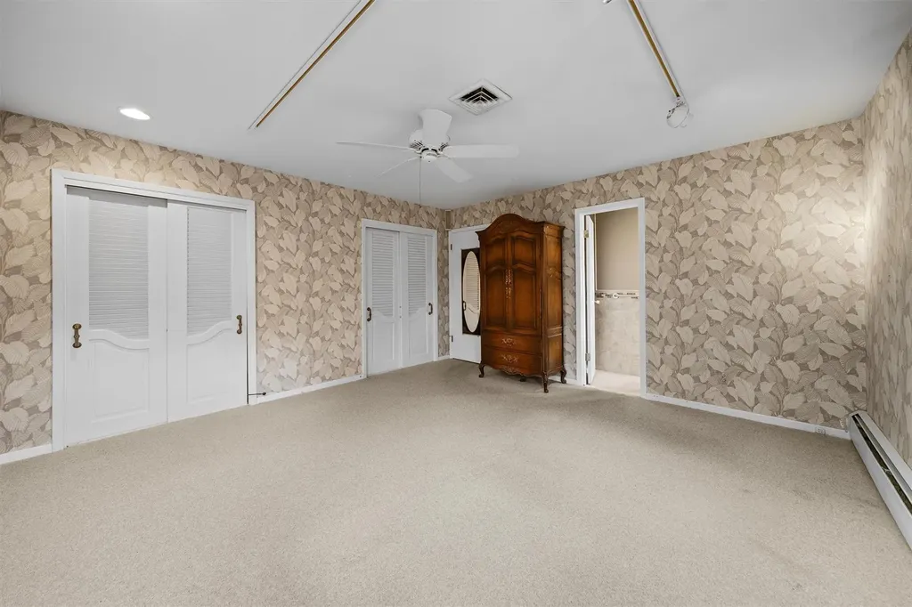 21 Westview Road Spring Valley NY 10977