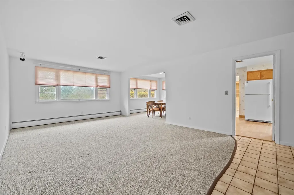 21 Westview Road Spring Valley NY 10977