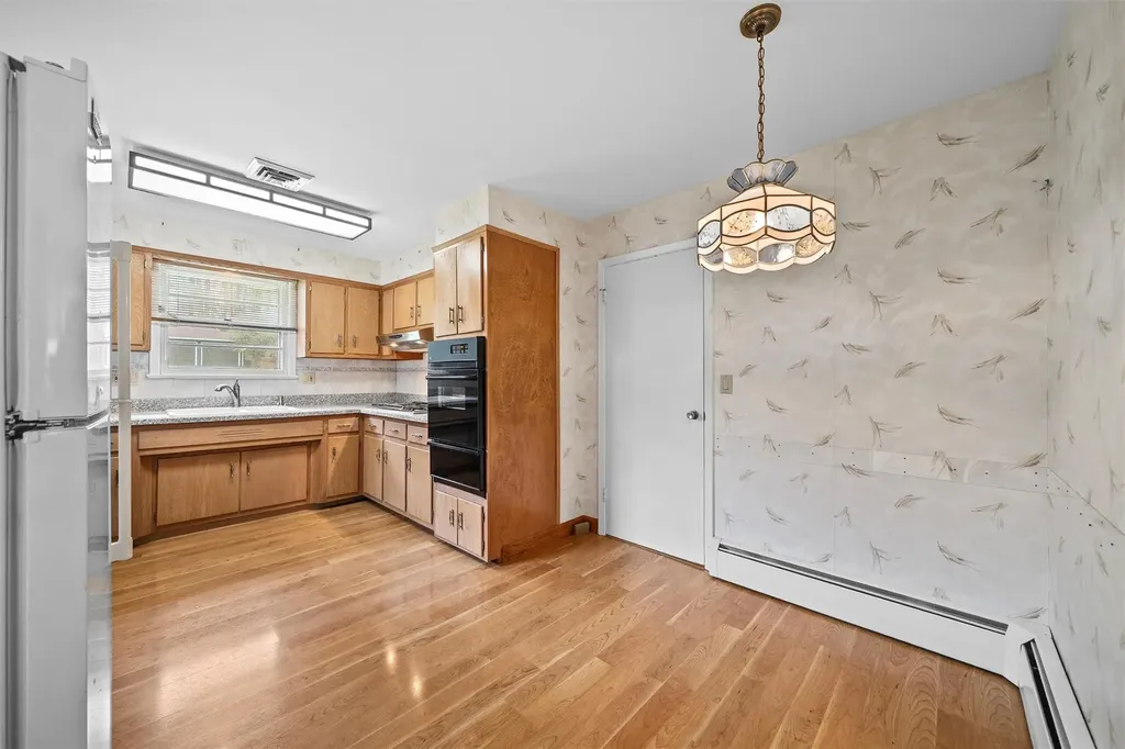 21 Westview Road Spring Valley NY 10977