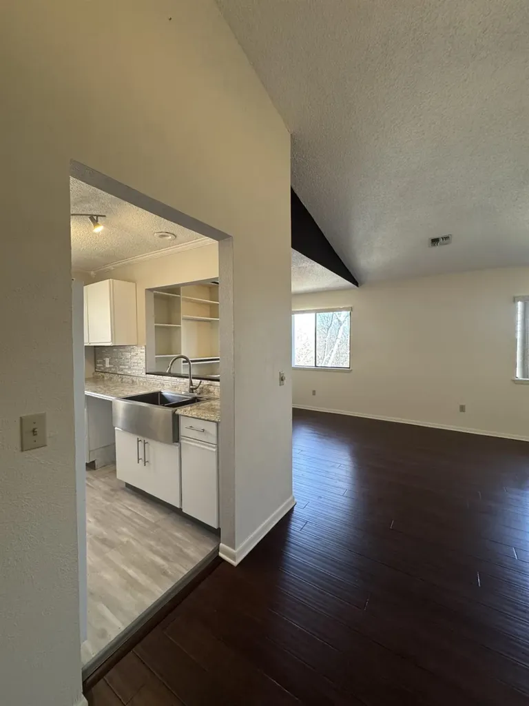 3808 Deer Path Poughkeepsie NY 12603