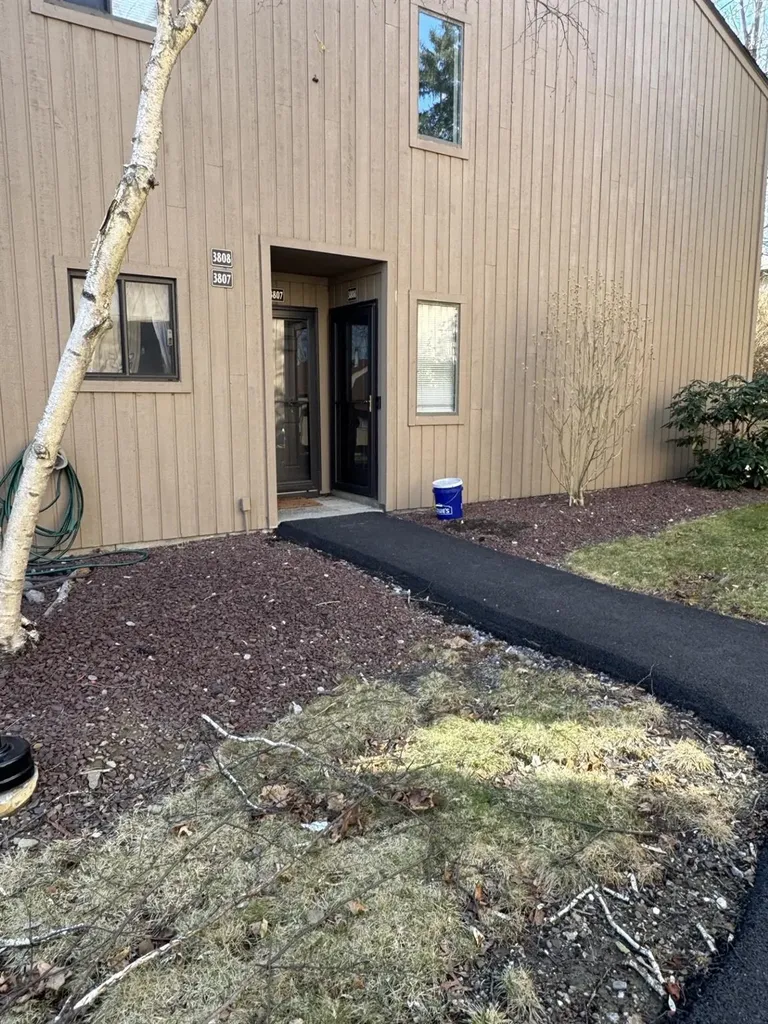3808 Deer Path Poughkeepsie NY 12603