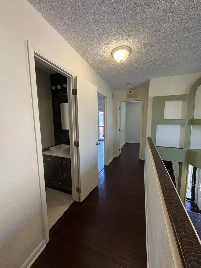 3808 Deer Path Poughkeepsie NY 12603