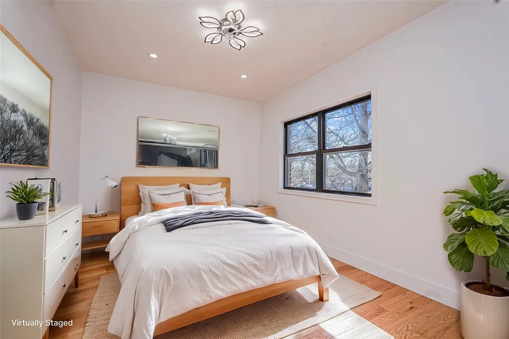 531 E 55th Street Brooklyn NY 11203