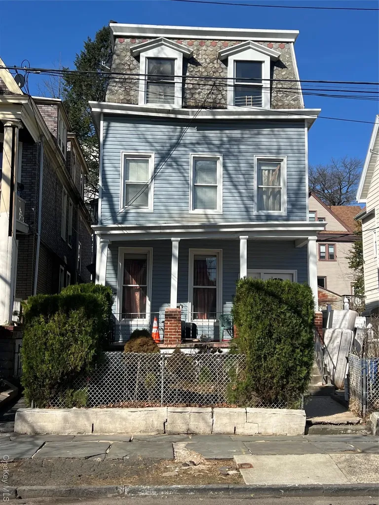 16 N 9th Avenue Mount Vernon NY 10550