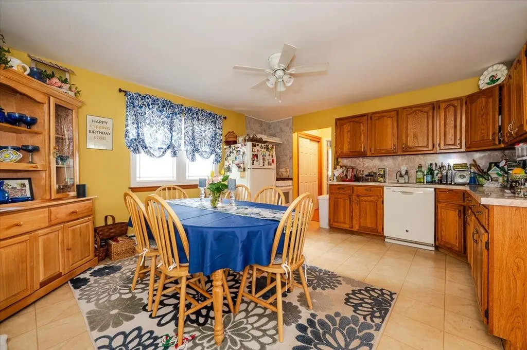 136 Monell Avenue Islip NY 11751