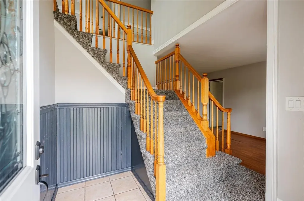 136 Monell Avenue Islip NY 11751