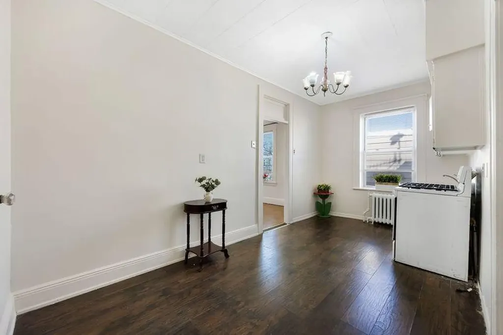75 Autumn Avenue Brooklyn NY 11208