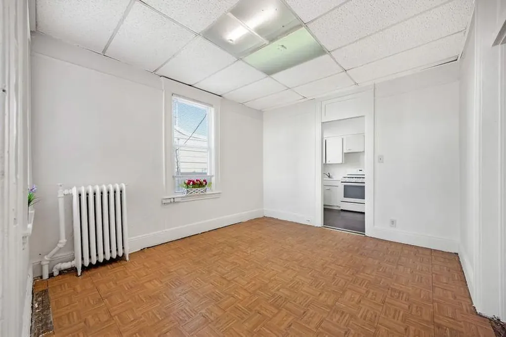 75 Autumn Avenue Brooklyn NY 11208