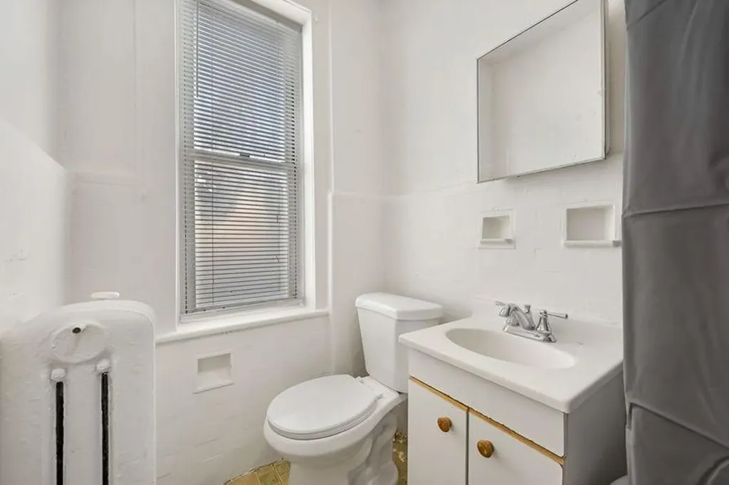 75 Autumn Avenue Brooklyn NY 11208