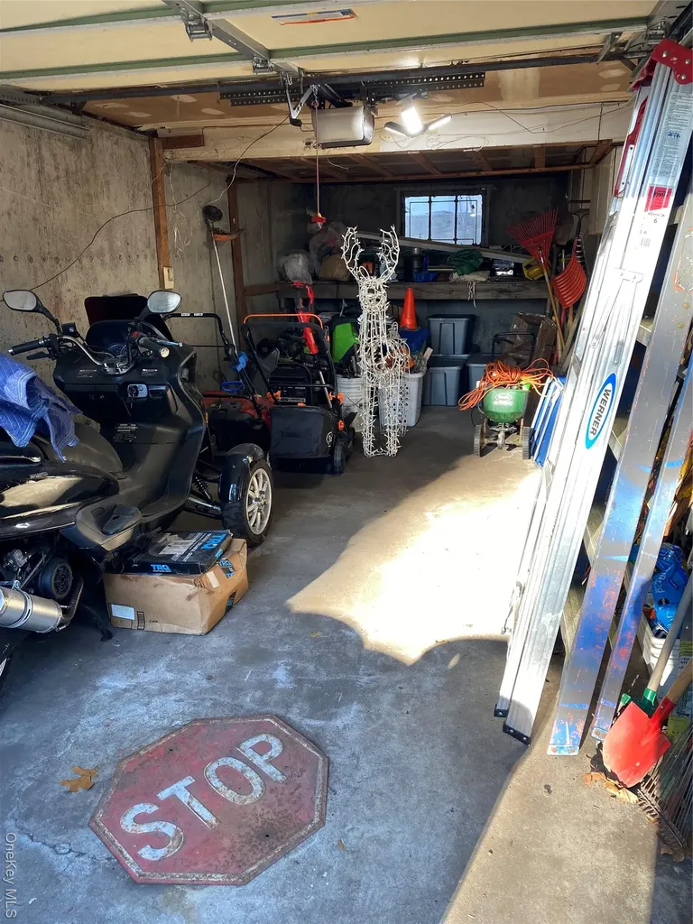 433 Browns Road Nesconset NY 11767