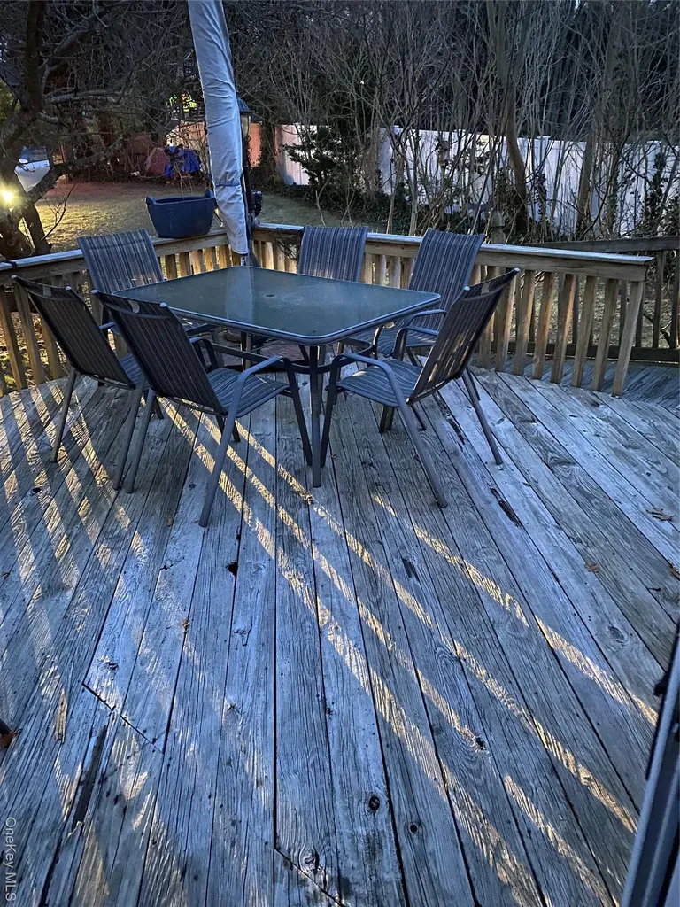 433 Browns Road Nesconset NY 11767