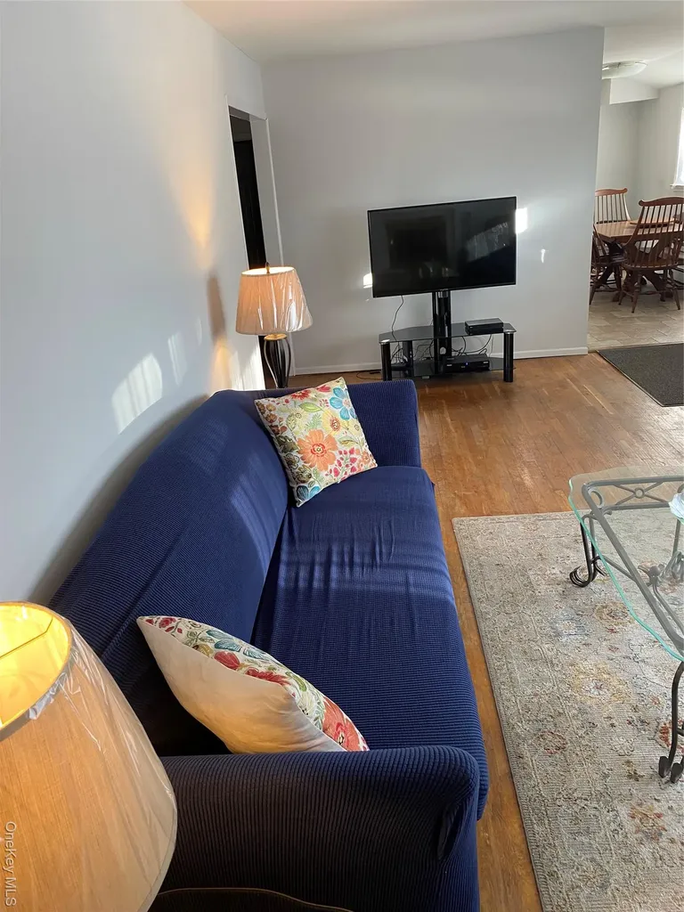 433 Browns Road Nesconset NY 11767