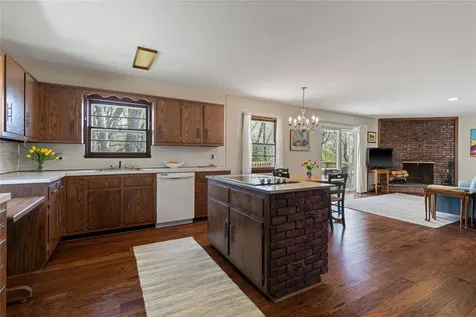 1560 Old Orchard Street Harrison NY 10604