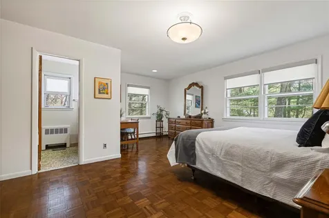 1560 Old Orchard Street Harrison NY 10604