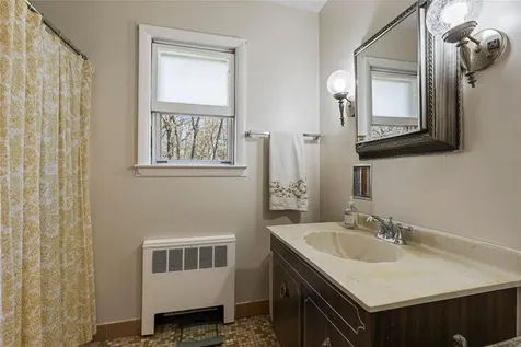 1560 Old Orchard Street Harrison NY 10604