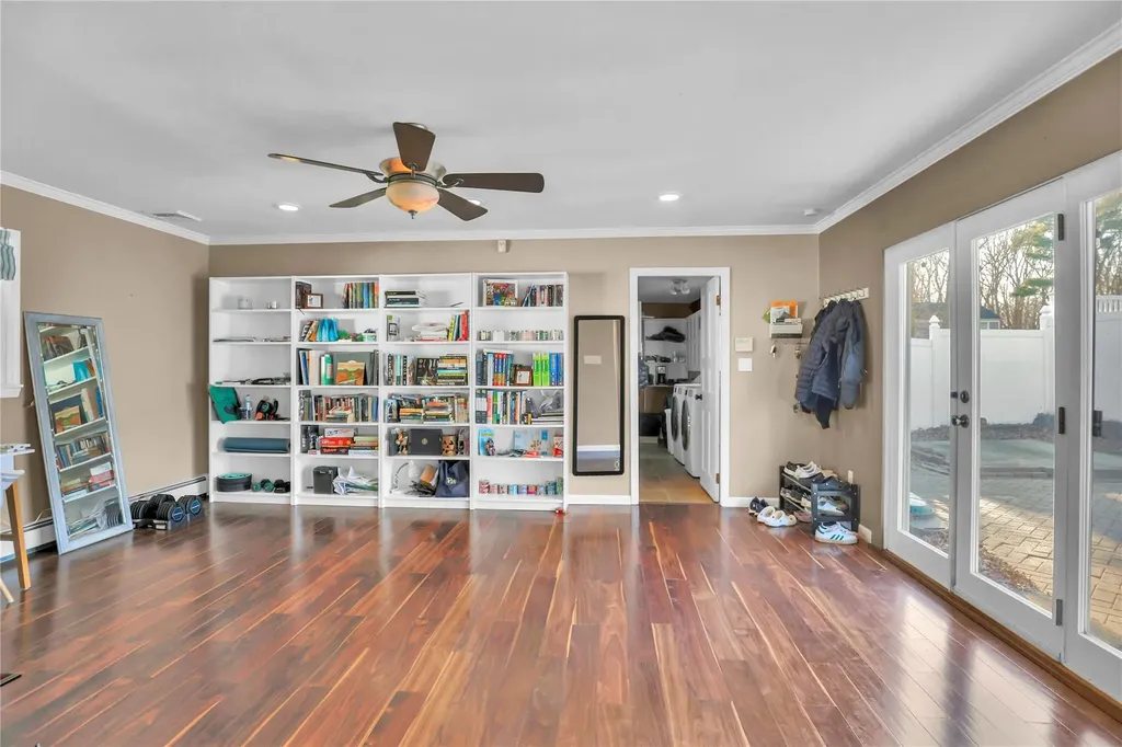 57 Sycamore Circle Stony Brook NY 11790