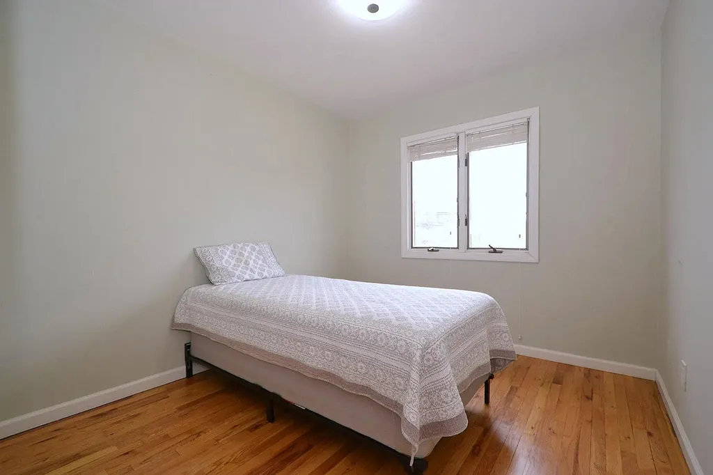10 Bea Avenue Ronkonkoma NY 11779