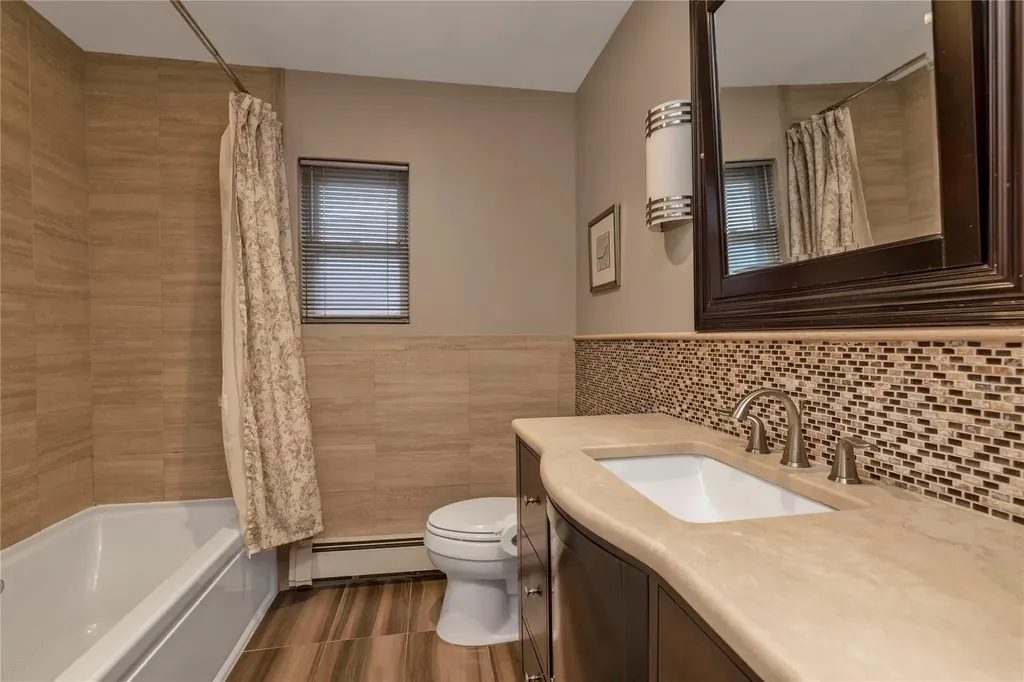 355 Divot Road Oceanside NY 11572