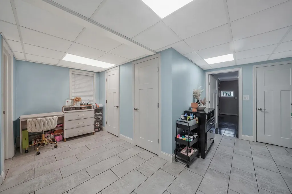 28 W 13th Road Broad Channel NY 11693