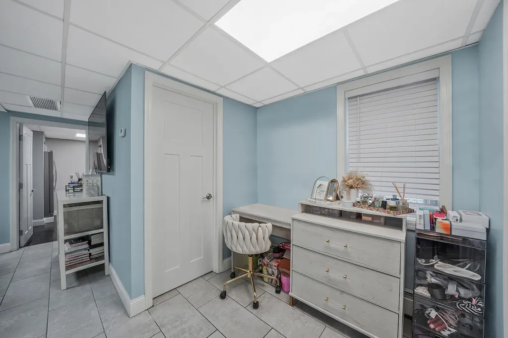 28 W 13th Road Broad Channel NY 11693