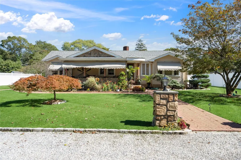 87 Whitman Avenue Islip NY 11751