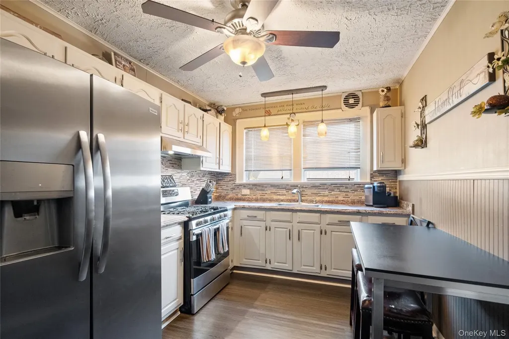 87 Whitman Avenue Islip NY 11751