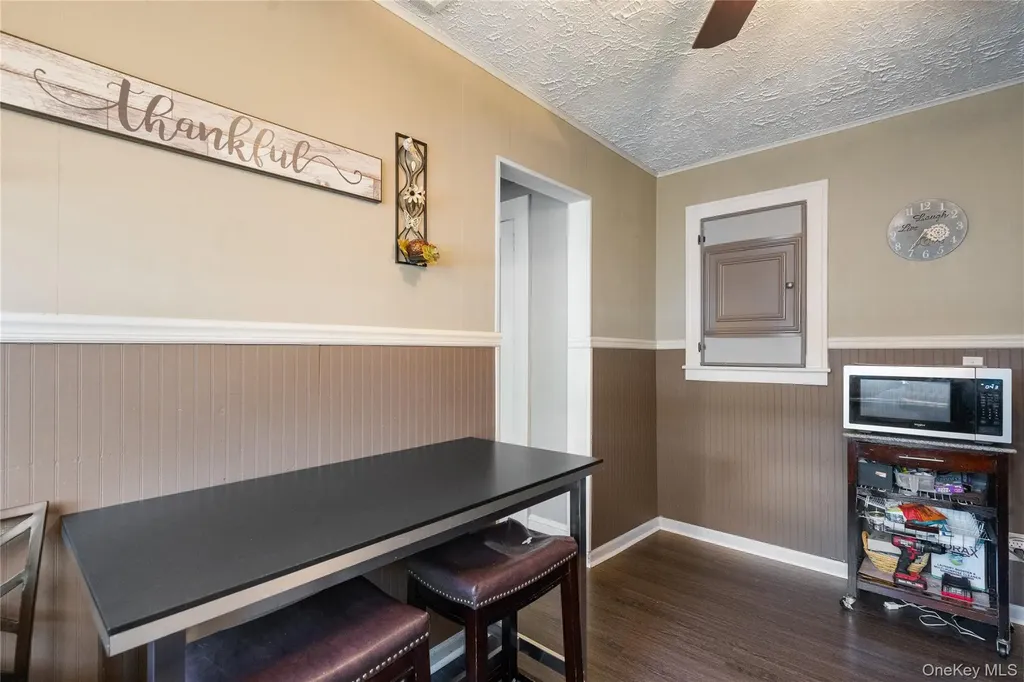 87 Whitman Avenue Islip NY 11751