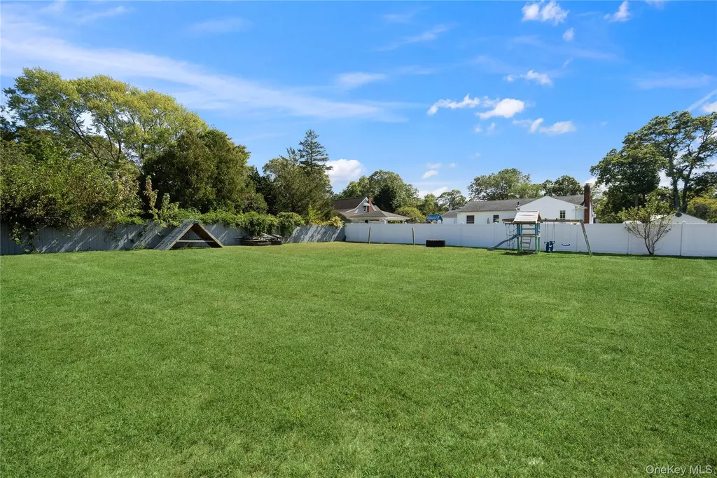 87 Whitman Avenue Islip NY 11751
