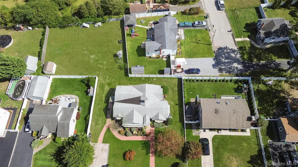 87 Whitman Avenue Islip NY 11751