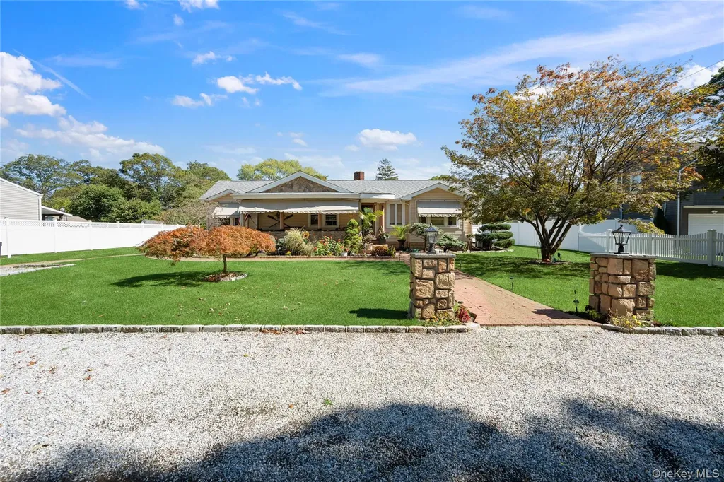 87 Whitman Avenue Islip NY 11751