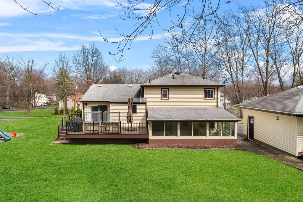 17 Birch Drive Nanuet NY 10954