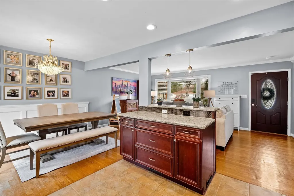 17 Birch Drive Nanuet NY 10954