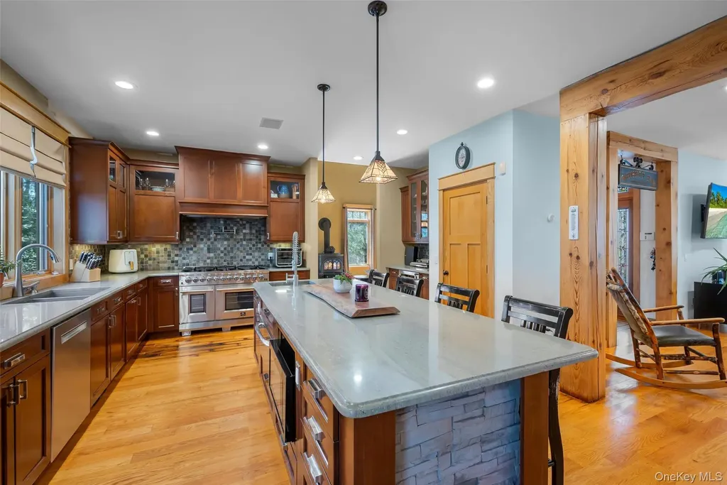 252 Sinsabaugh Road Pine Bush NY 12566