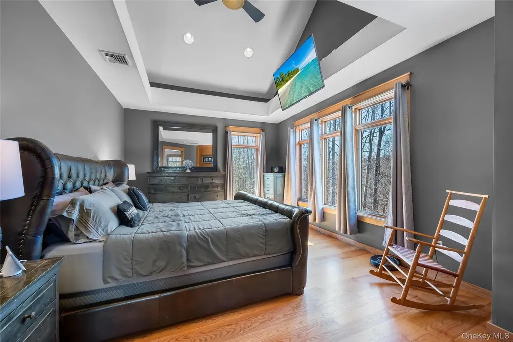 252 Sinsabaugh Road Pine Bush NY 12566